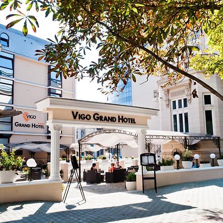 Vigo Grand Hotel Ploieşti Exteriör bild