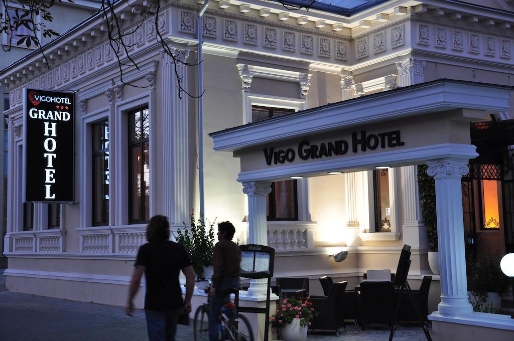 Vigo Grand Hotel Ploieşti Exteriör bild