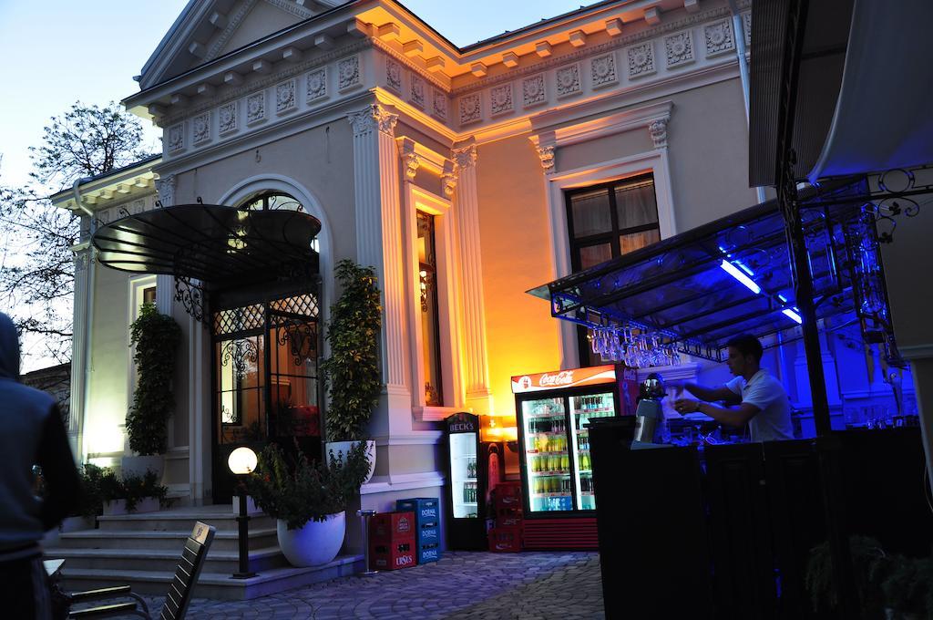 Vigo Grand Hotel Ploieşti Exteriör bild