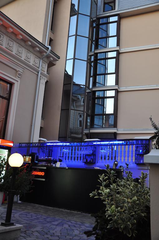 Vigo Grand Hotel Ploieşti Exteriör bild