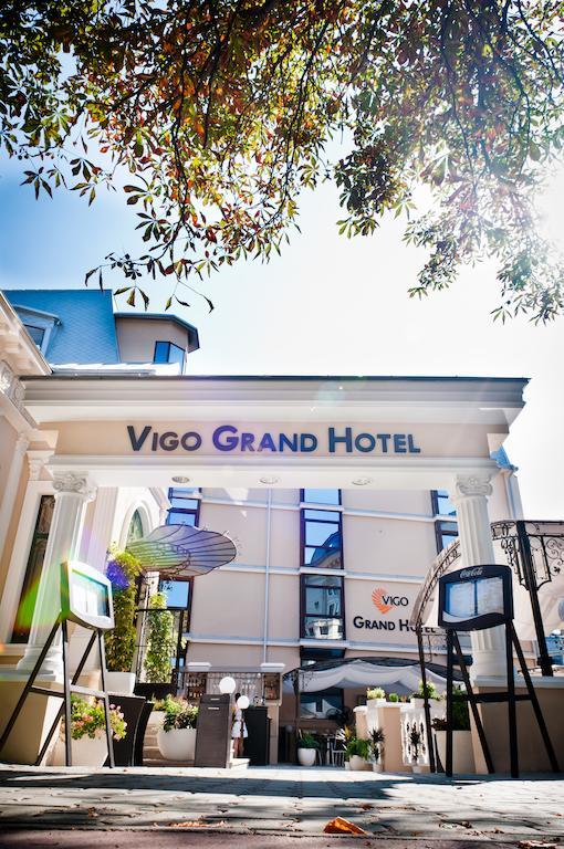 Vigo Grand Hotel Ploieşti Exteriör bild